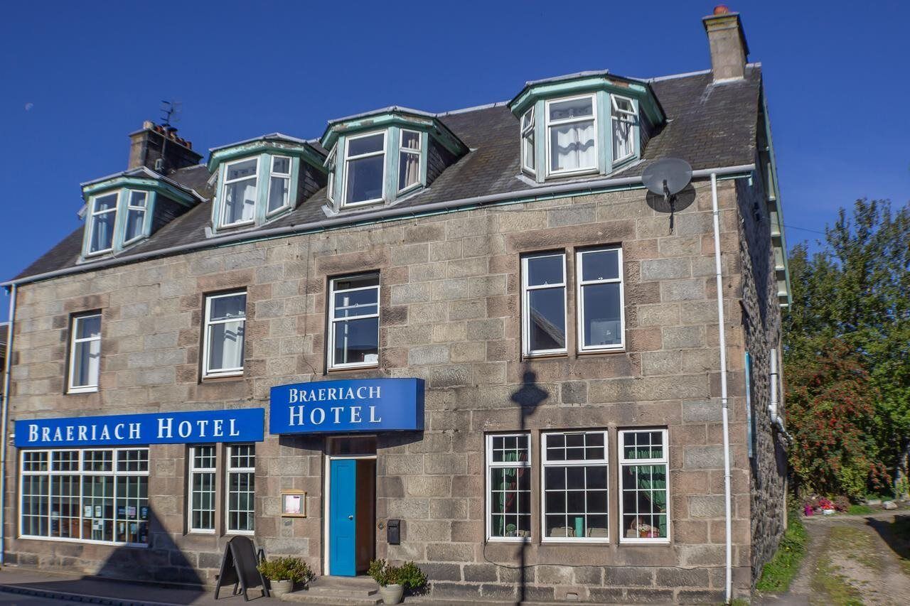 Oyo Braeriach Hotel, Highlands Scotland Ньютонмор Екстер'єр фото