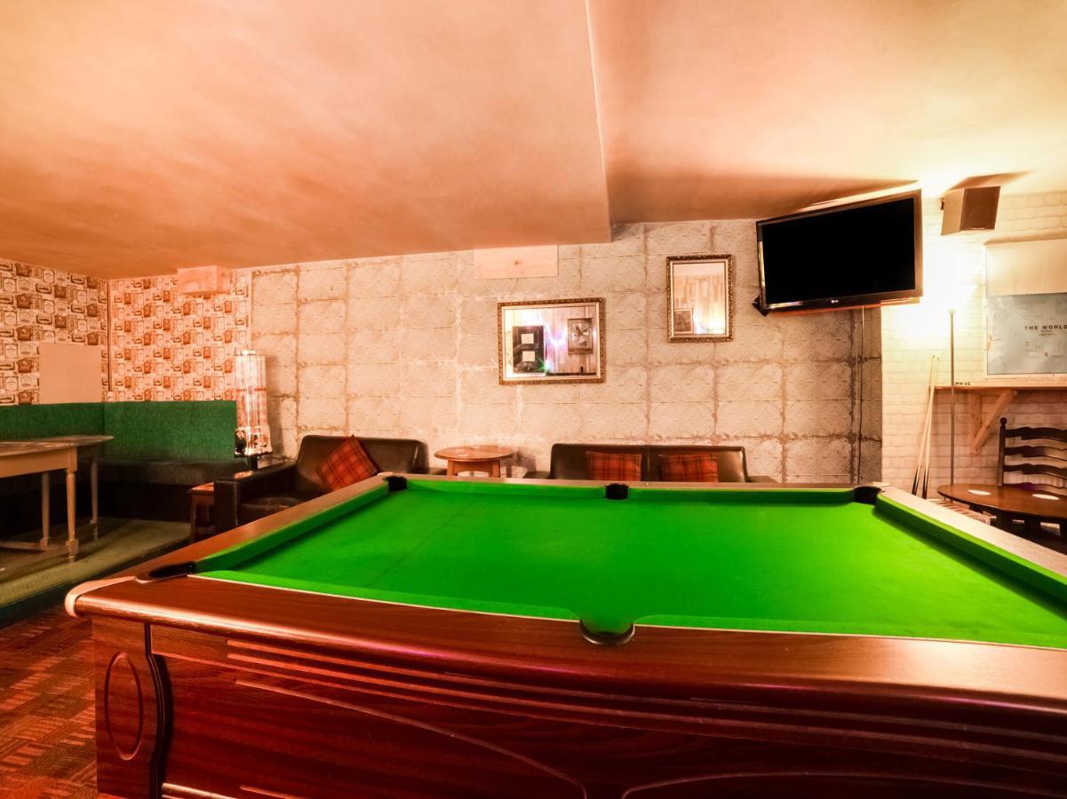 Oyo Braeriach Hotel, Highlands Scotland Ньютонмор Екстер'єр фото
